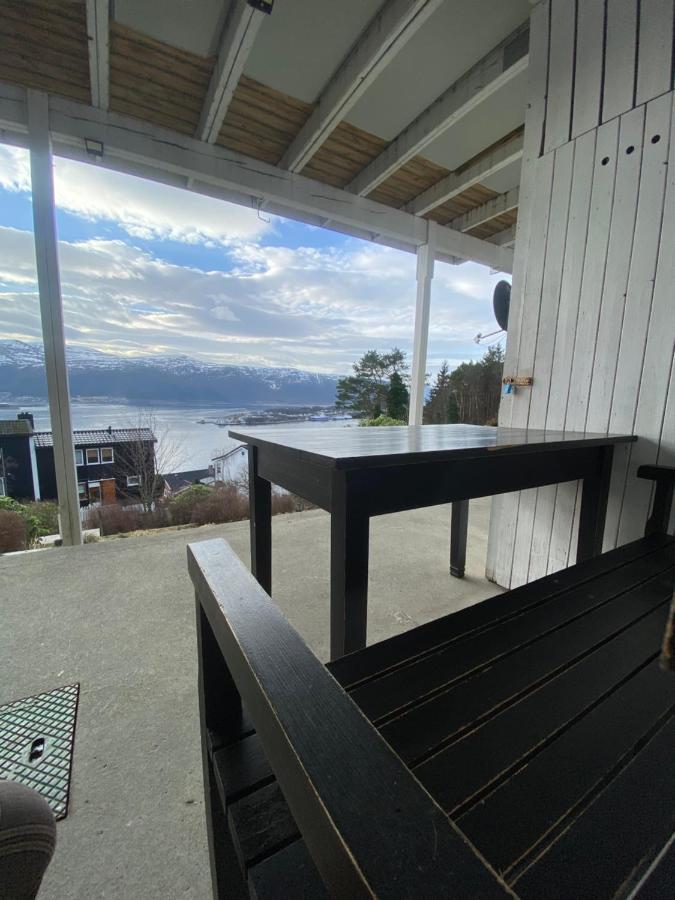 Great Place With View To The Mountains And Fjord Ålesund Zewnętrze zdjęcie